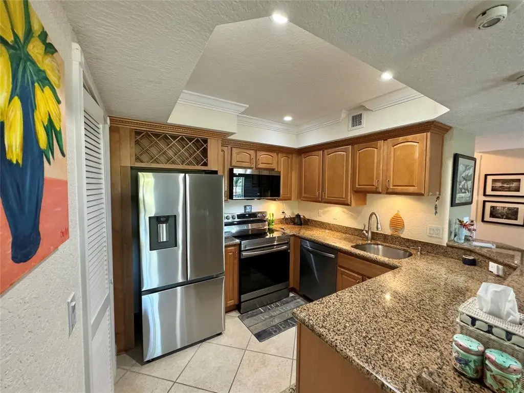 Photo 3 at 151 NE 16th Avenue 367, Fort Lauderdale