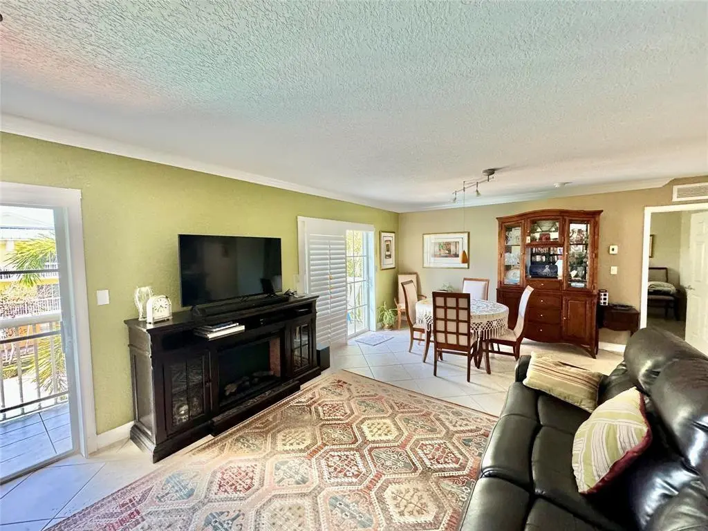 Photo 6 at 151 NE 16th Avenue 367, Fort Lauderdale