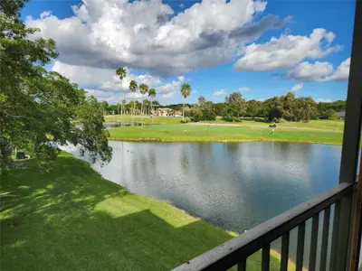 16100 Golf Club Road 301, Weston – Condominium for rent