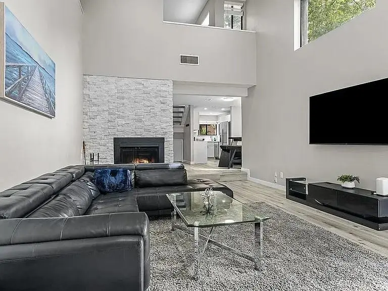 Photo 6 at 9370 SW 1st Street 106, Plantation