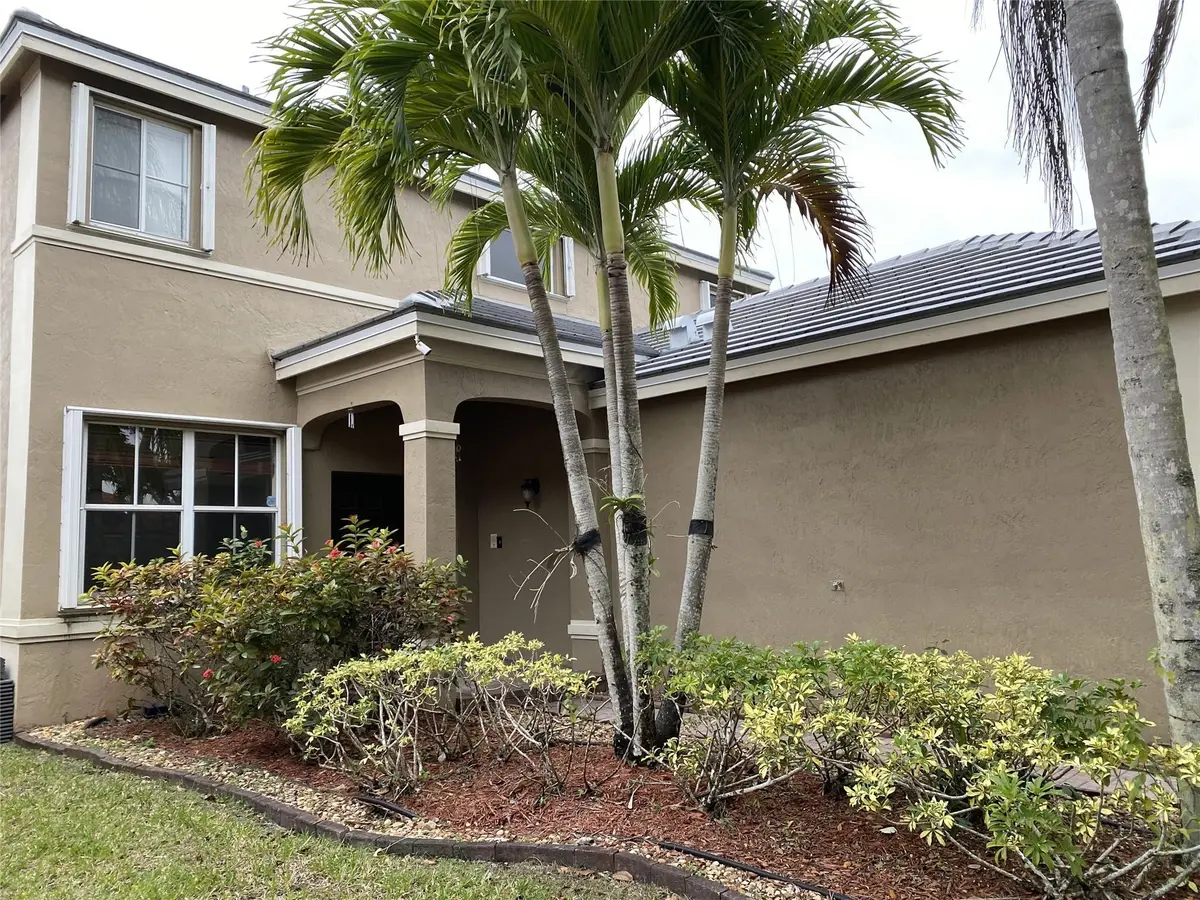 Photo 4 at 4375 Foxtail Lane, Weston