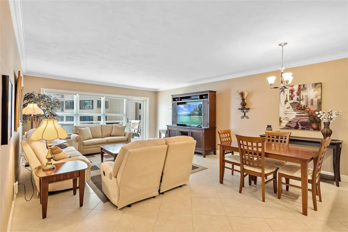 Photo 4 at 3850 Galt Ocean Drive 904, Fort Lauderdale