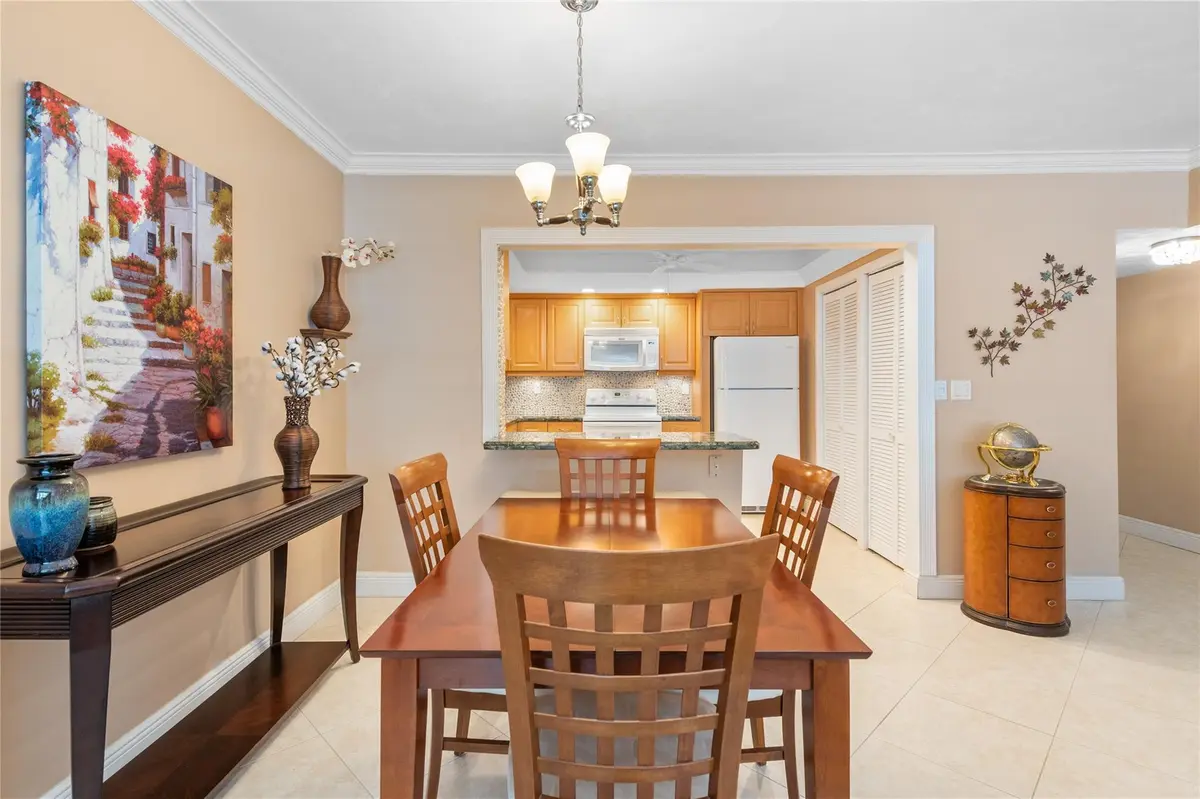 Photo 5 at 3850 Galt Ocean Drive 904, Fort Lauderdale