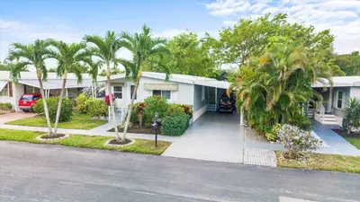 120 NW 51st Street, Deerfield Beach – Manufactured Home for sale