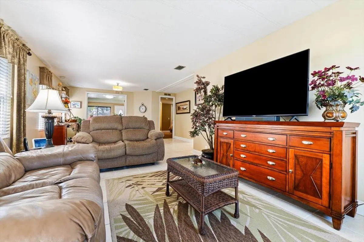 Photo 4 at 120 NW 51st Street, Deerfield Beach