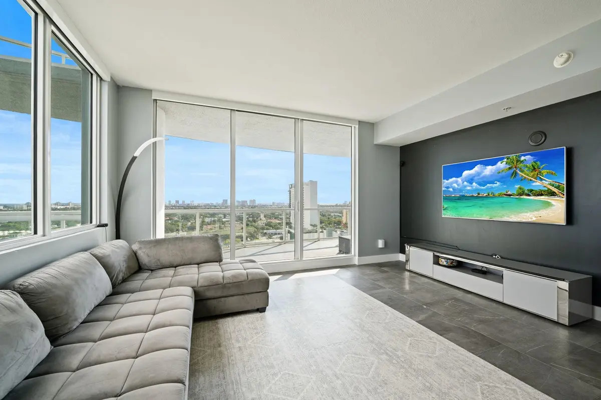 Photo 5 at 315 NE 3rd Avenue 1907, Fort Lauderdale