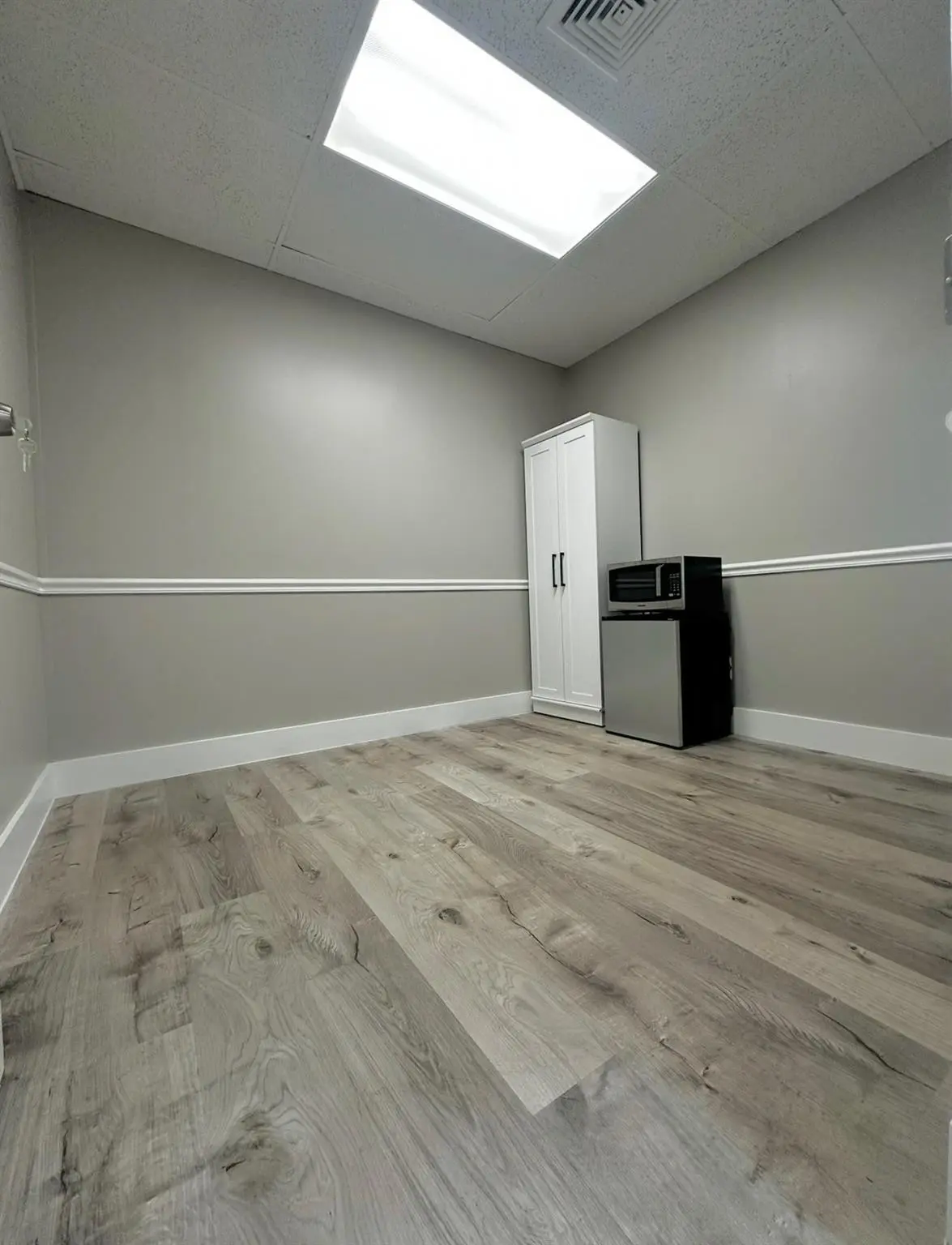Photo 8 at 2425 50th Street 204, Fort Lauderdale