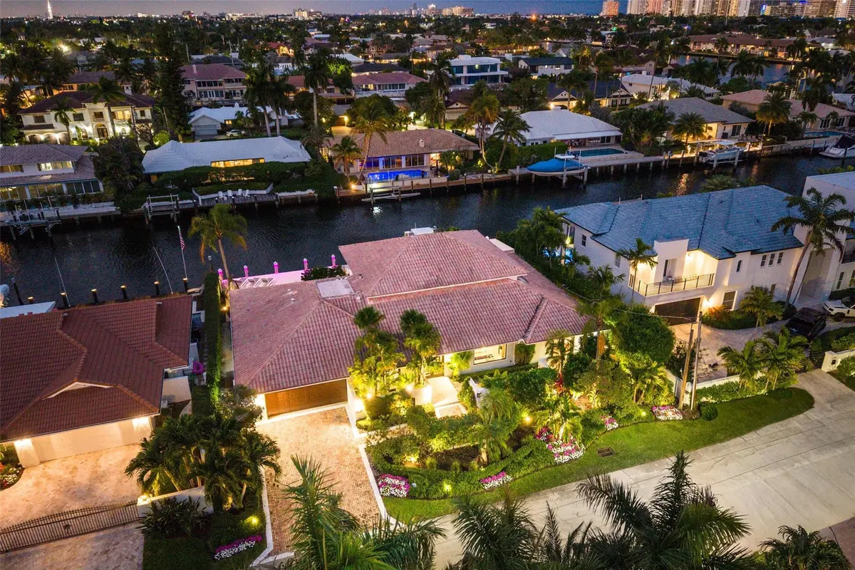 Photo 2 at 2855 NE 35th Street, Fort Lauderdale