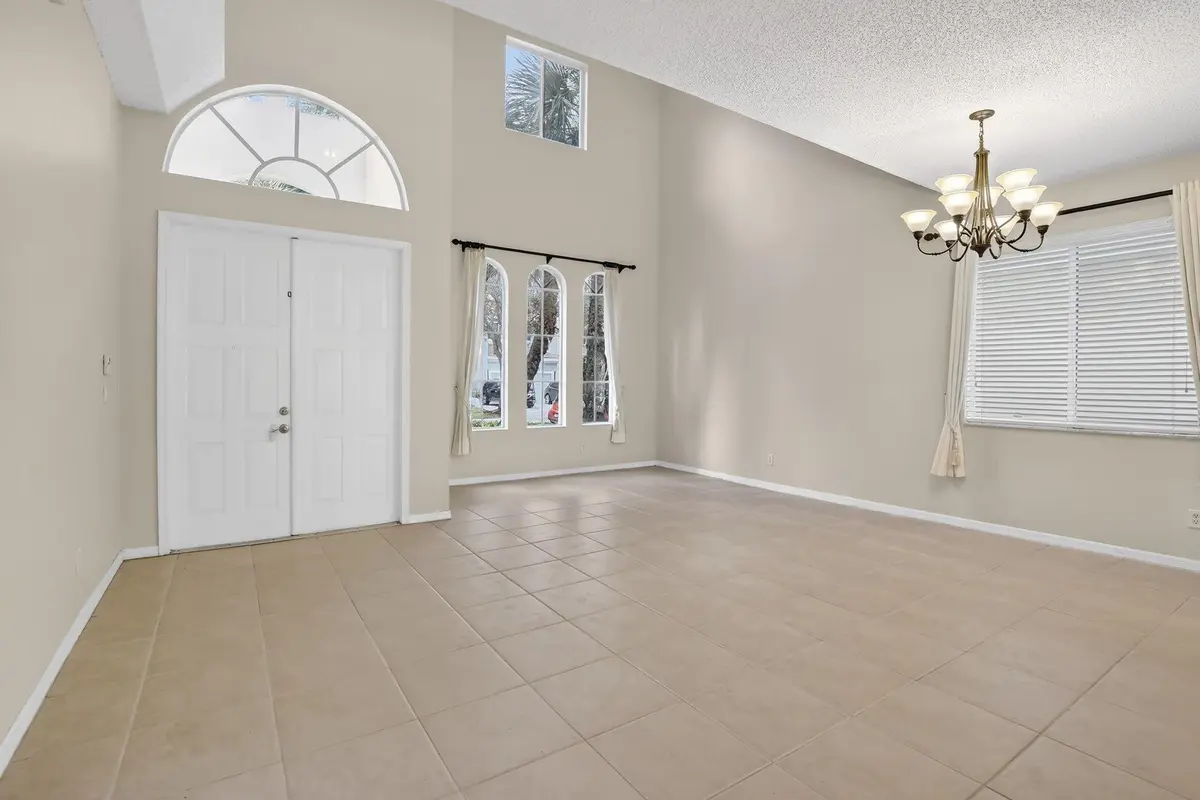 Photo 5 at 19343 SW 60th Court, Southwest Ranches
