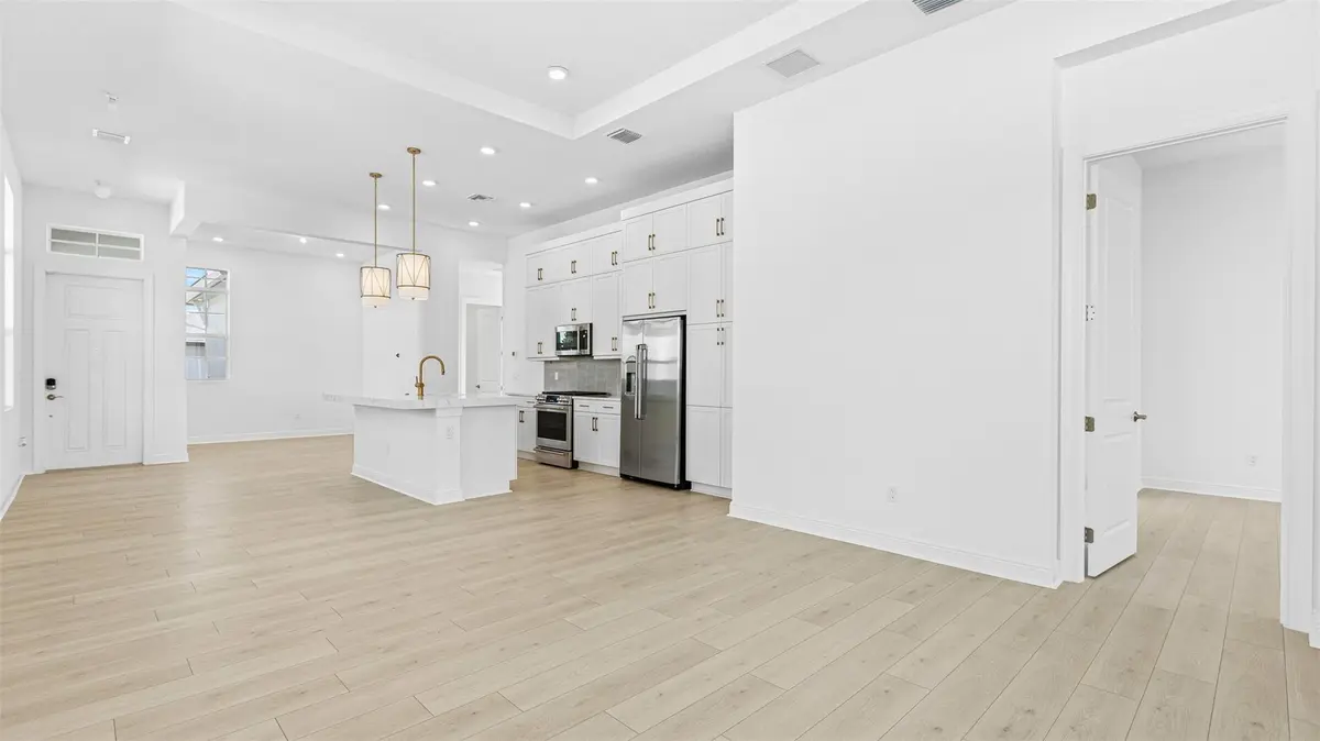 Great Room at 4954 Rivo Alto Circle, Westlake