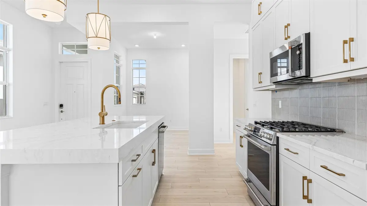Kitchen at 4954 Rivo Alto Circle, Westlake