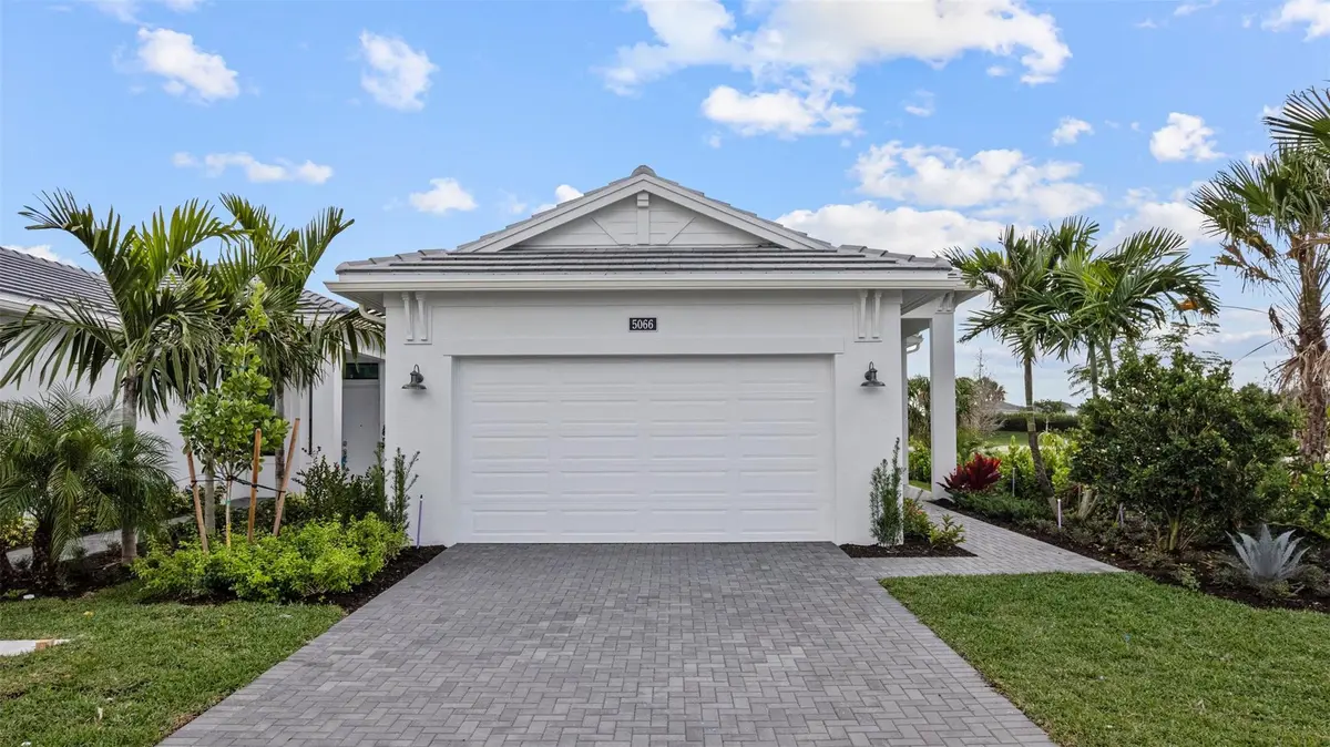 Front Exterior at 5066 Lido Key Lane, Westlake