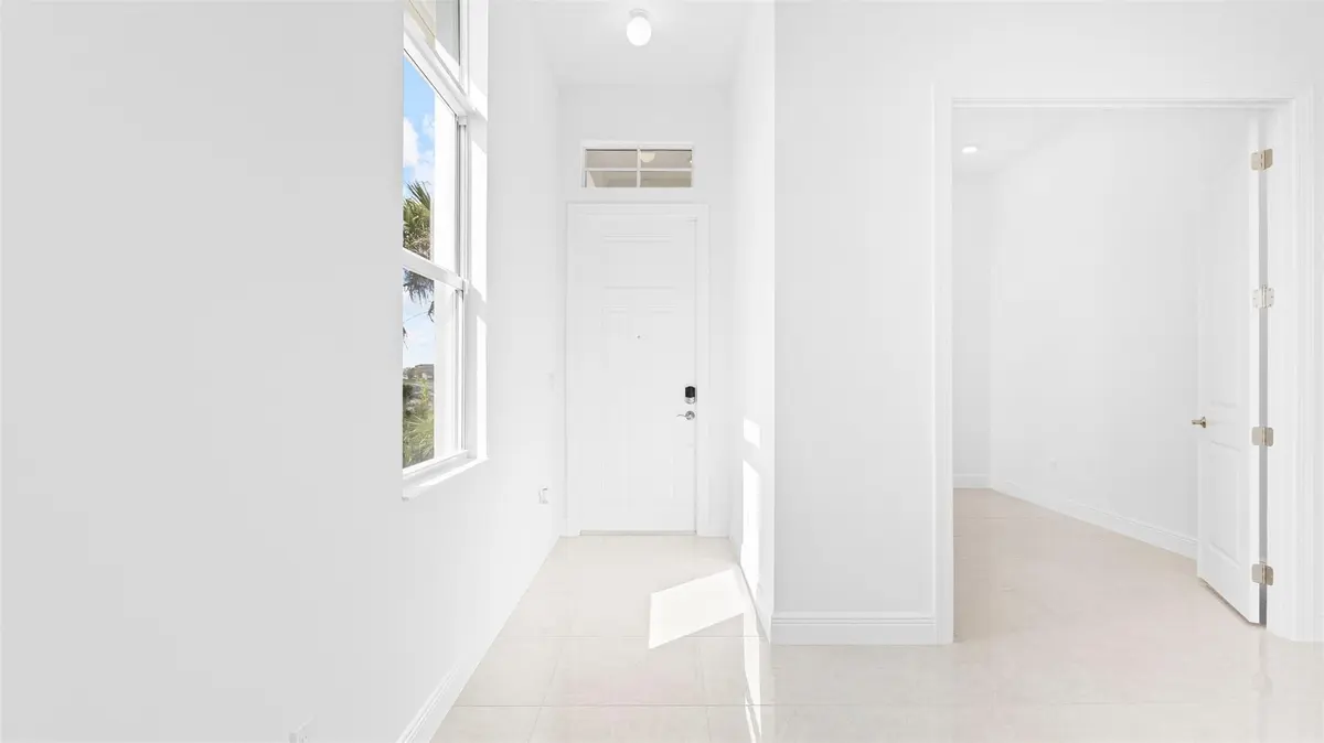 Foyer at 5066 Lido Key Lane, Westlake