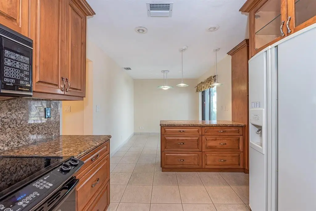 Photo 7 at 3650 N 36th Avenue 51, Hollywood
