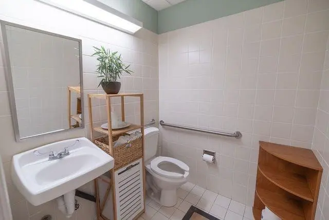 Photo 5 at 1732 NE 26th Street 202, Wilton Manors