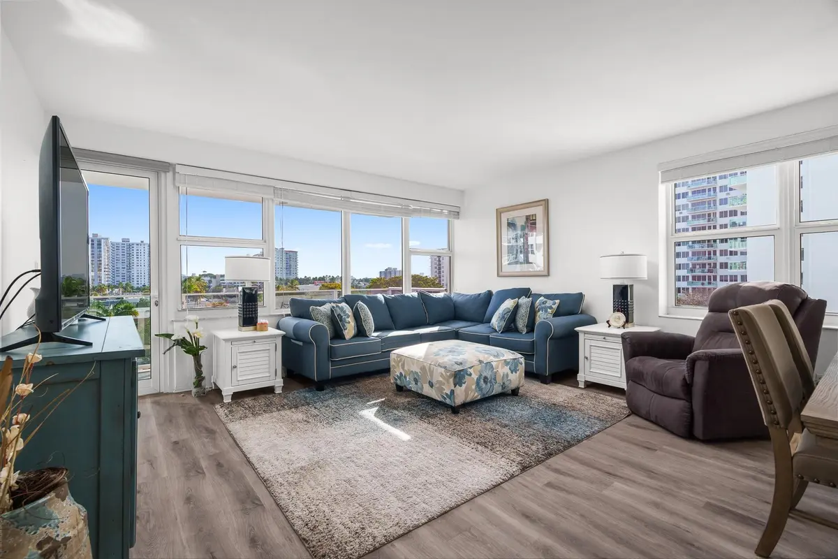 Photo 1 at 3333 NE 34th Street 522, Fort Lauderdale
