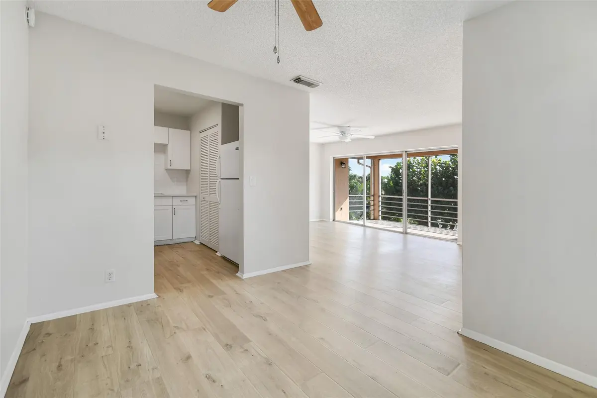 Photo 7 at 12394 A1a O8, Palm Beach Gardens