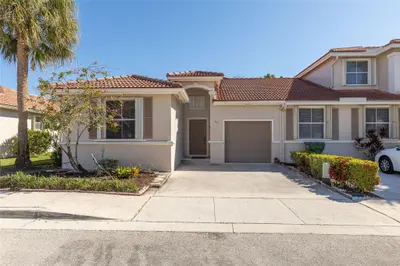 857 NW 133rd Avenue, Pembroke Pines – sold