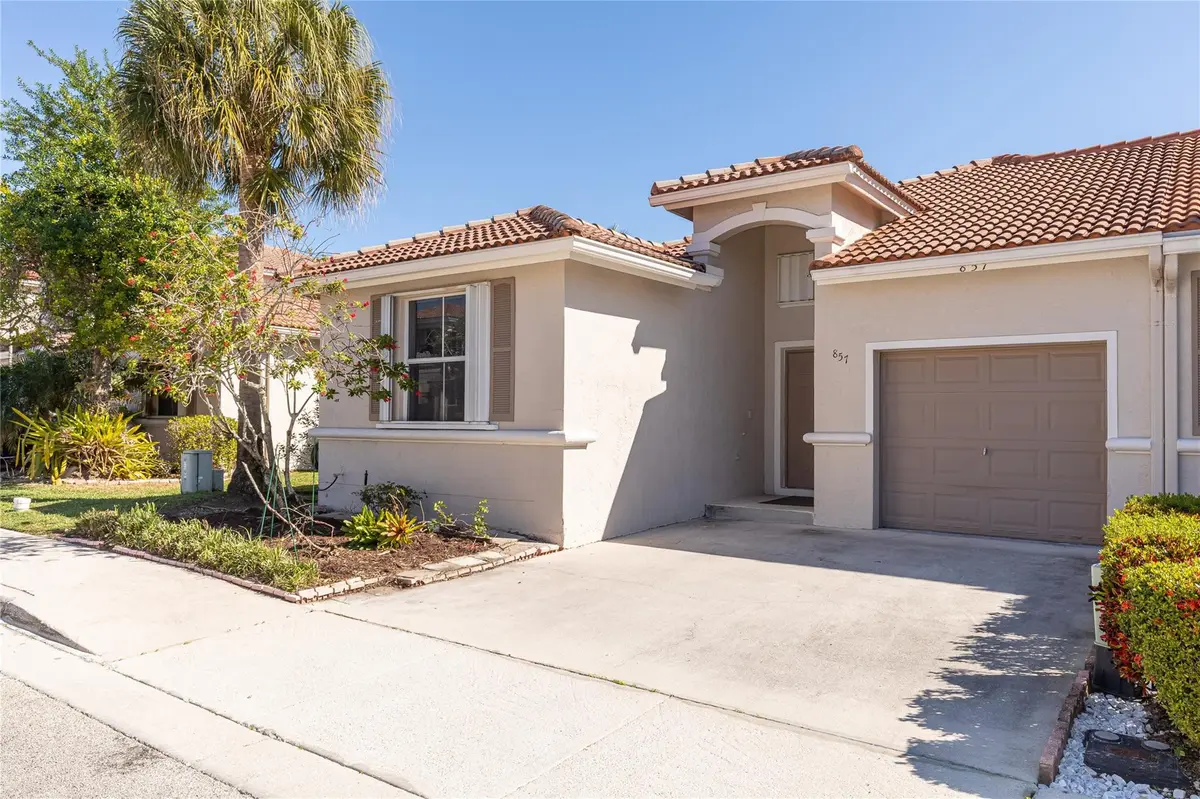 Photo 3 at 857 NW 133rd Avenue, Pembroke Pines
