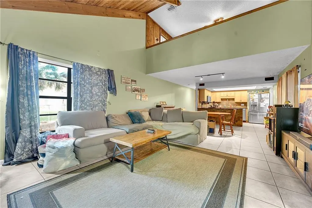 Photo 3 at 7103 Arthurs Road, Fort Pierce