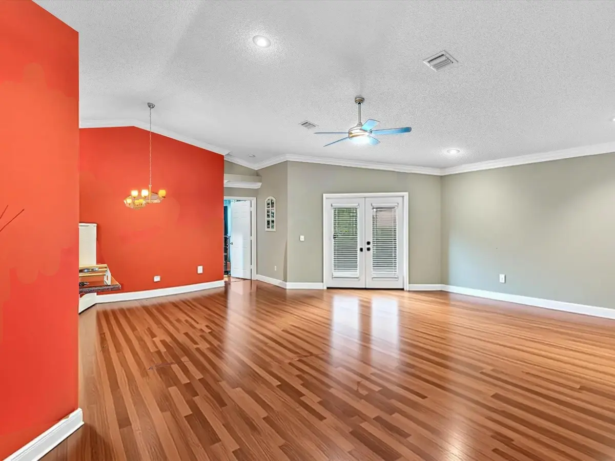 Photo 5 at 5843 Eagle Cay Terrace, Coconut Creek