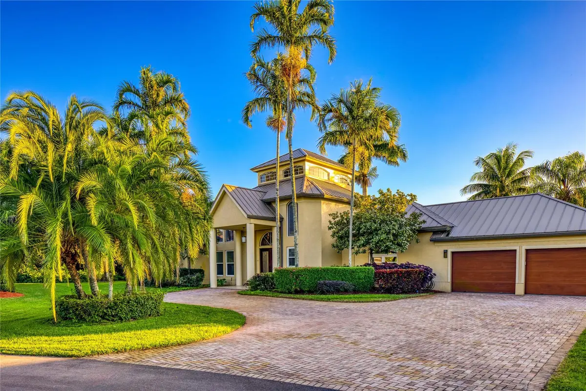 Photo 5 at 10610 Ave Of The Pga, Palm Beach Gardens