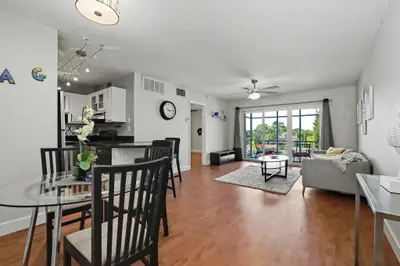 3000 NE 16th Avenue 305, Oakland Park – sold