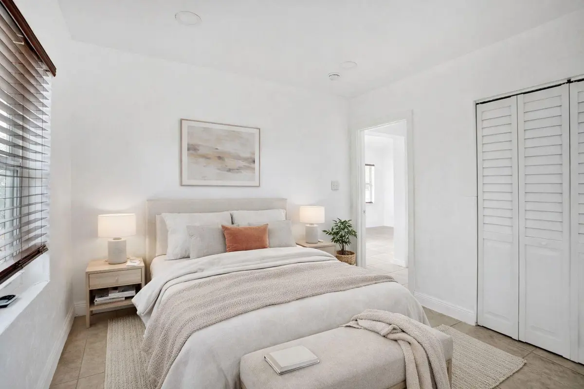 Photo 3 at 306 NE 13th Avenue, Pompano Beach