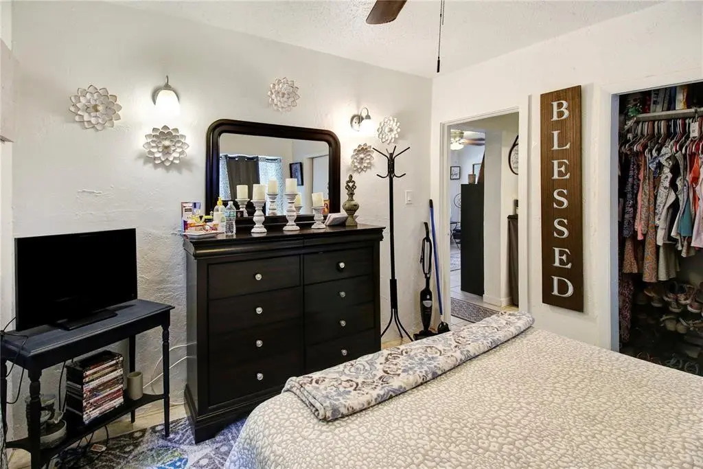 Photo 7 at 306 NE 13th Avenue, Pompano Beach