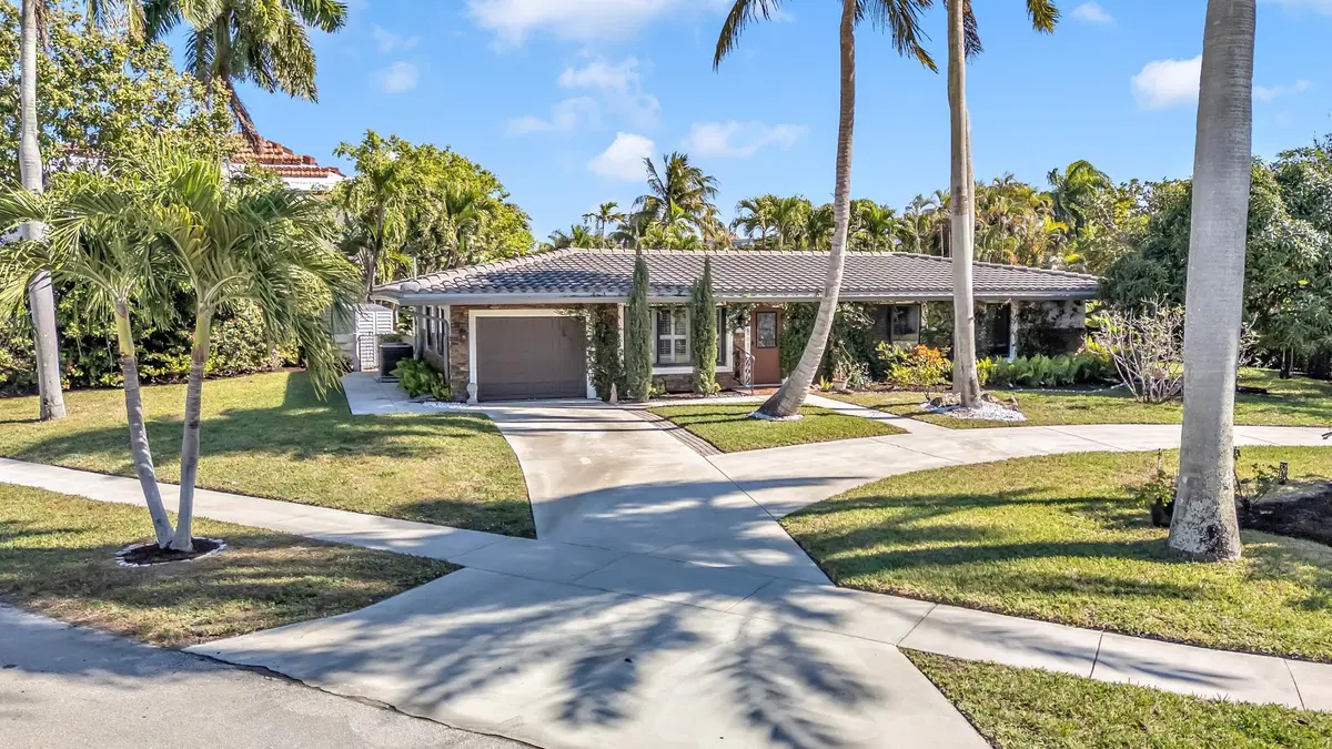 Photo 6 at 2801 NE 48th Court, Lighthouse Point