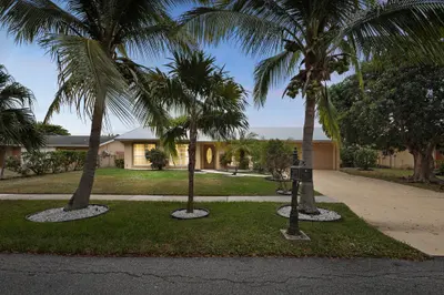 4234 Waverly Drive, West Palm Beach – sold