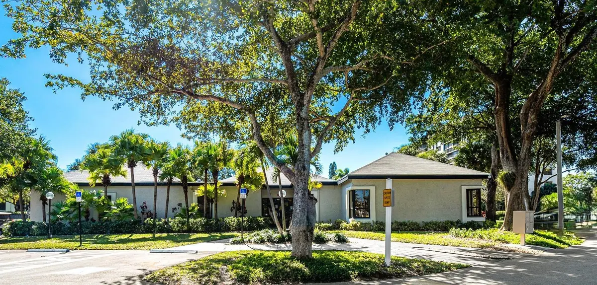 closer view of the Clubhouse at 1244 S Military Trail 725, Deerfield Beach
