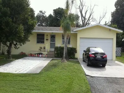 812 SW 14th Court, Fort Lauderdale – sold