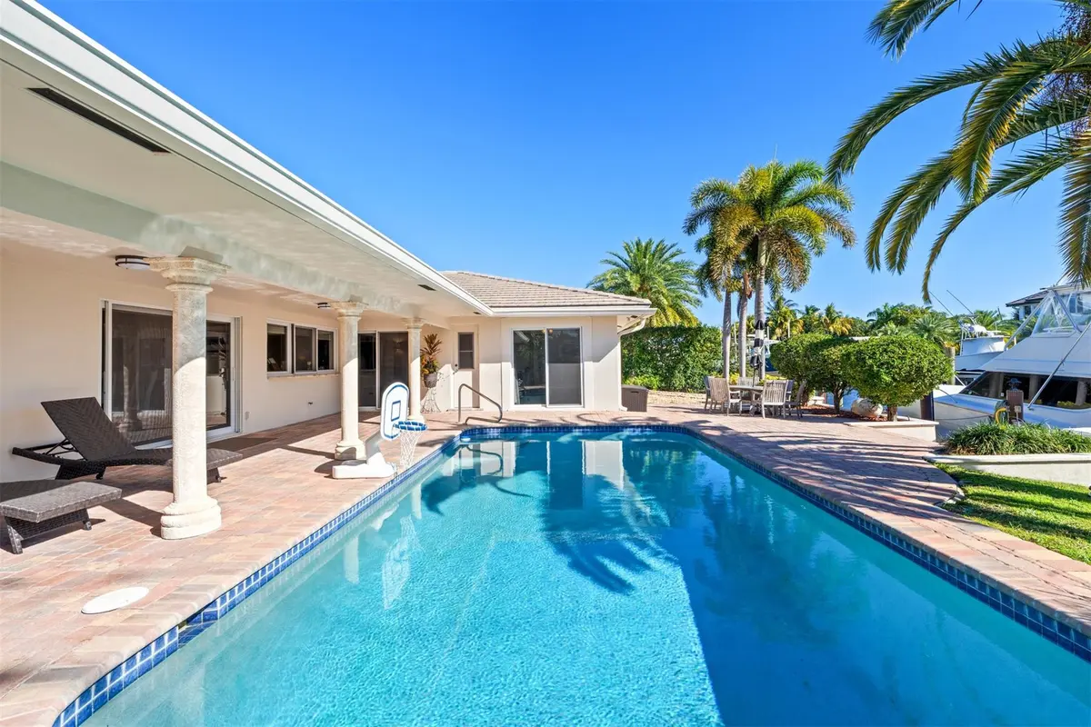 Photo 5 at 3900 NE 24th Avenue, Lighthouse Point