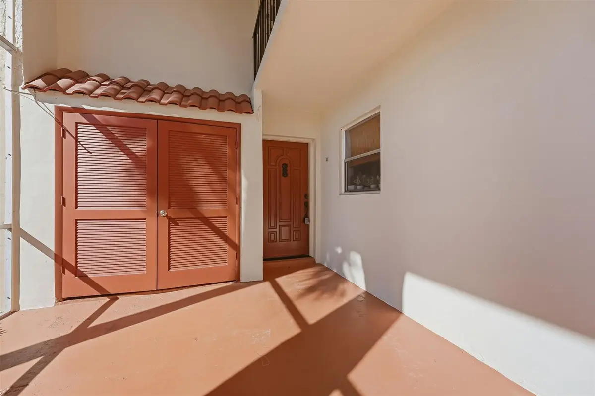 Photo 4 at 401 Lake Frances Drive 401, West Palm Beach