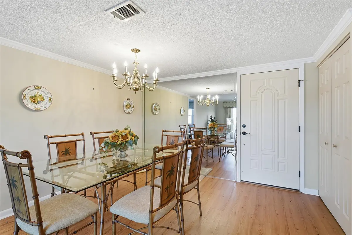 Photo 6 at 401 Lake Frances Drive 401, West Palm Beach
