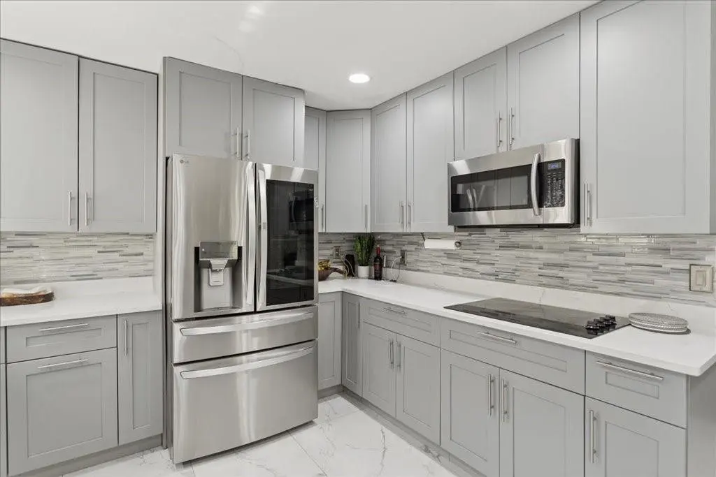 Photo 6 at 5150 NW 75th Avenue, Lauderhill