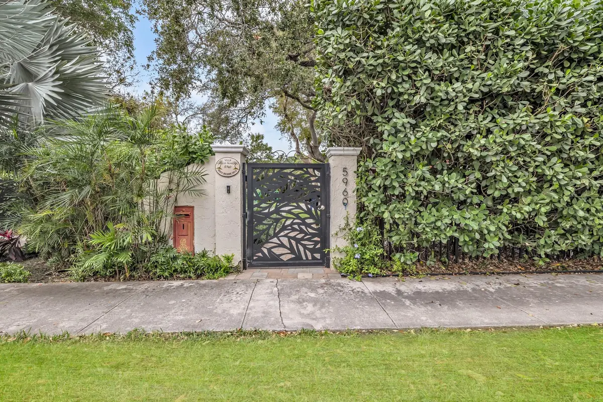Photo 8 at 5960 N Bayshore Drive, Miami