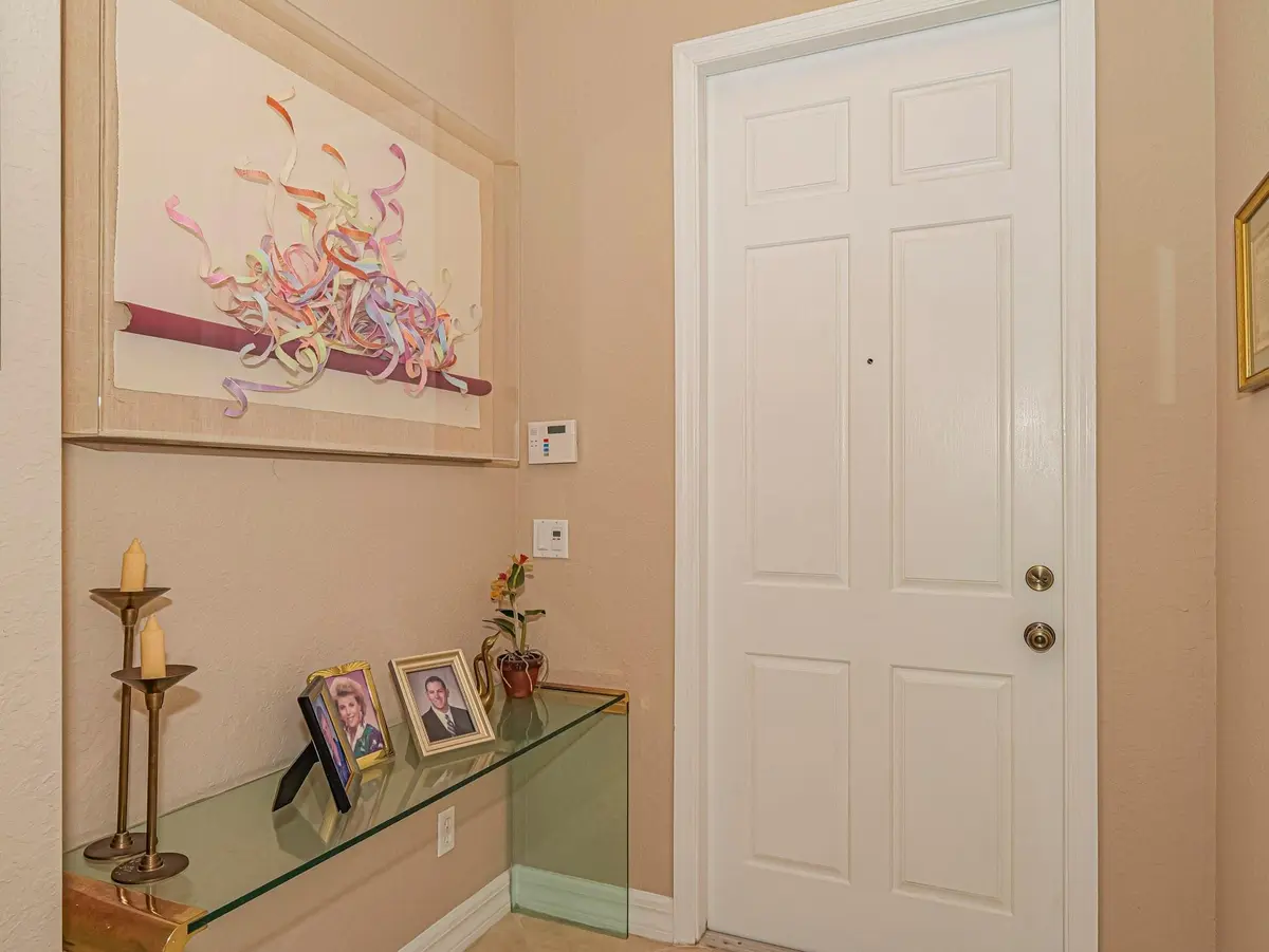 Photo 3 at 6480 Oxford Circle 103C, Vero Beach
