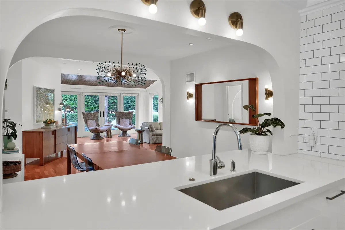 Photo 7 at 716 SE 7th Street, Fort Lauderdale