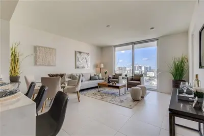 401 N Birch Road 1012, Fort Lauderdale – sold