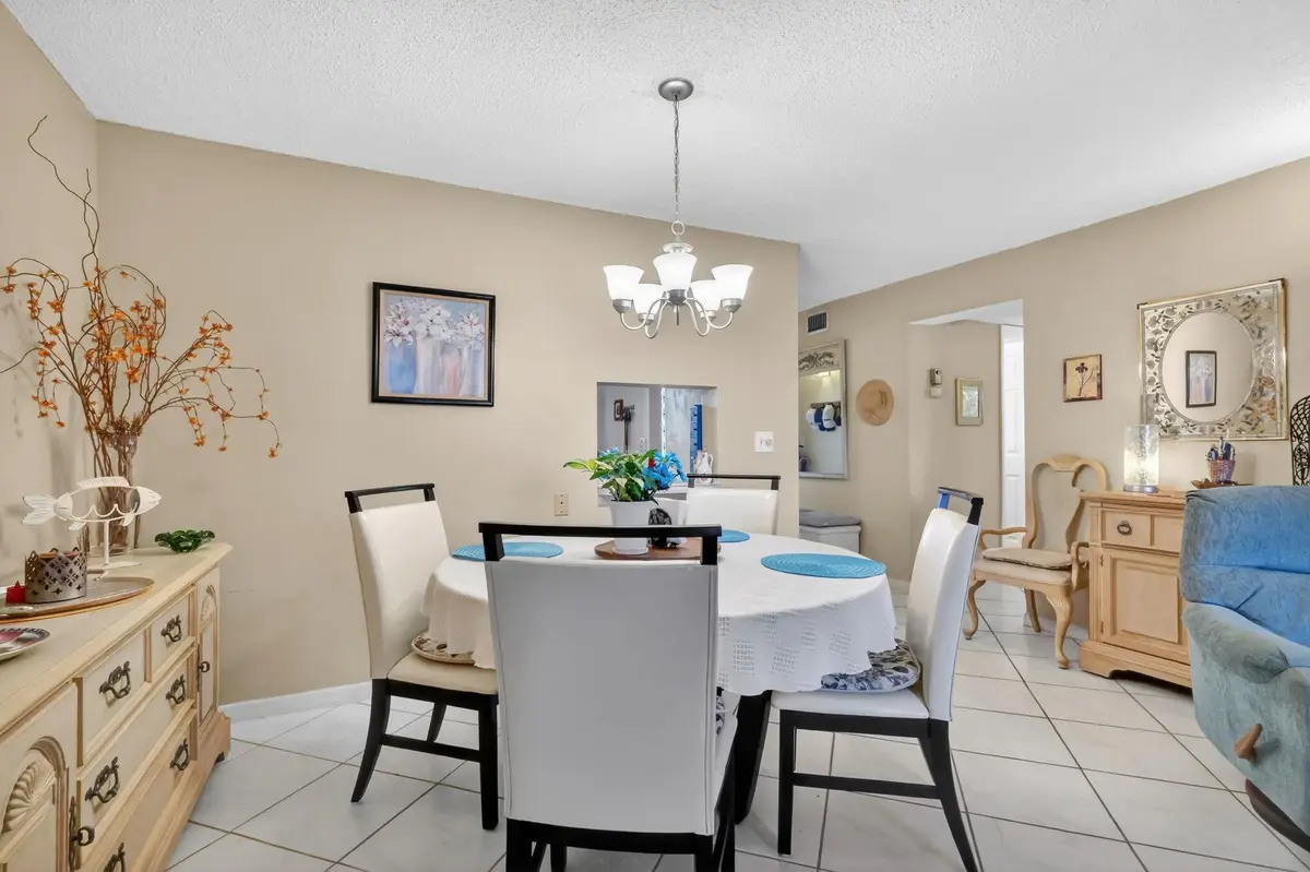 Photo 8 at 330 NE 26th Avenue 318, Boynton Beach