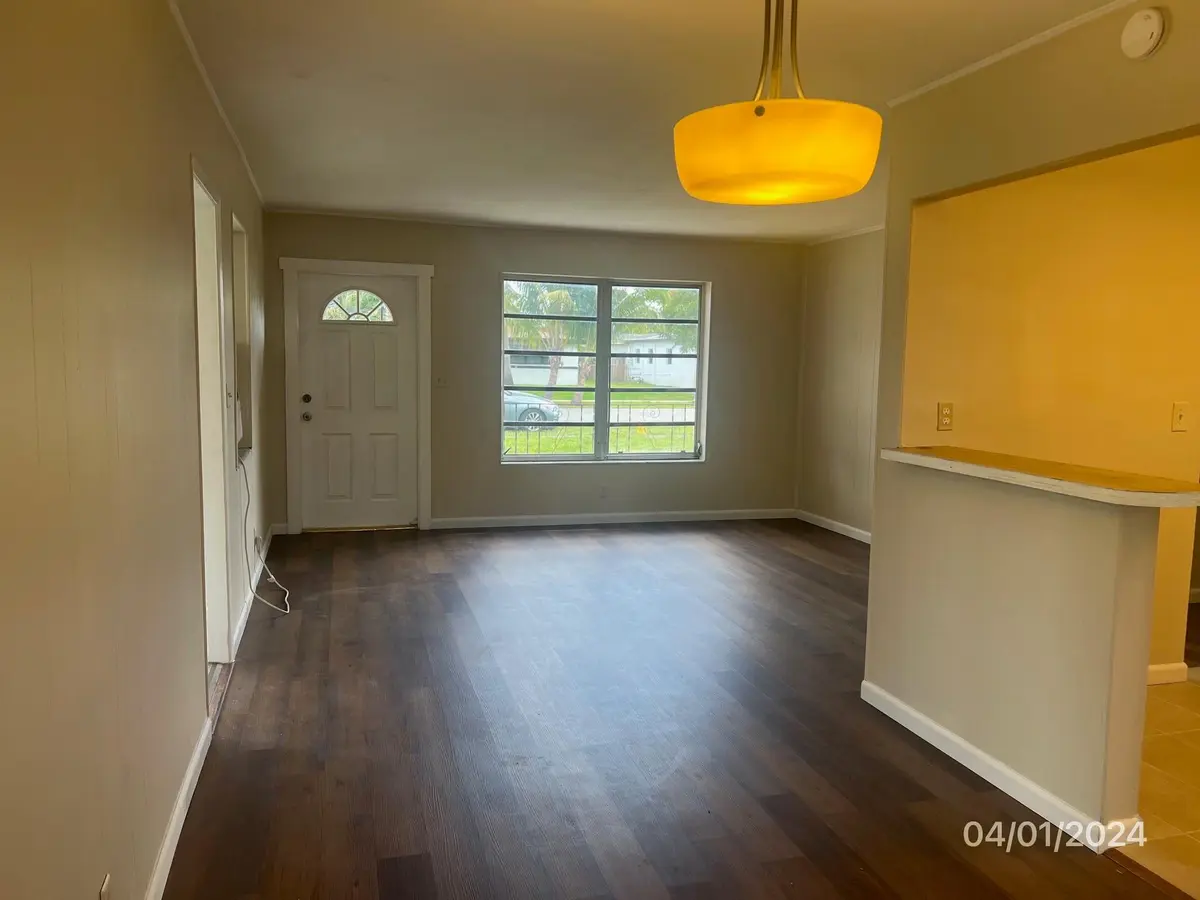 Photo 5 at 1055 Wyoming Avenue, Fort Lauderdale