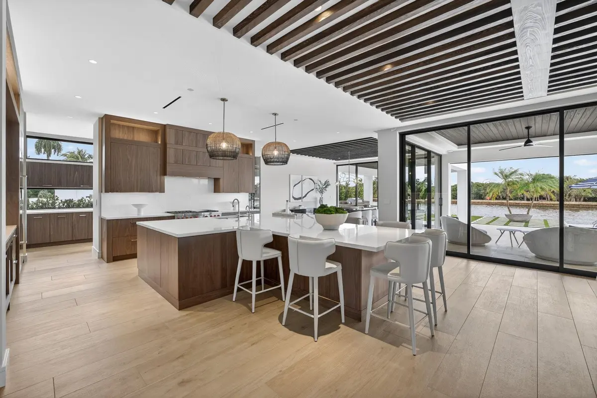 Photo 4 at 1918 Intracoastal Drive, Fort Lauderdale