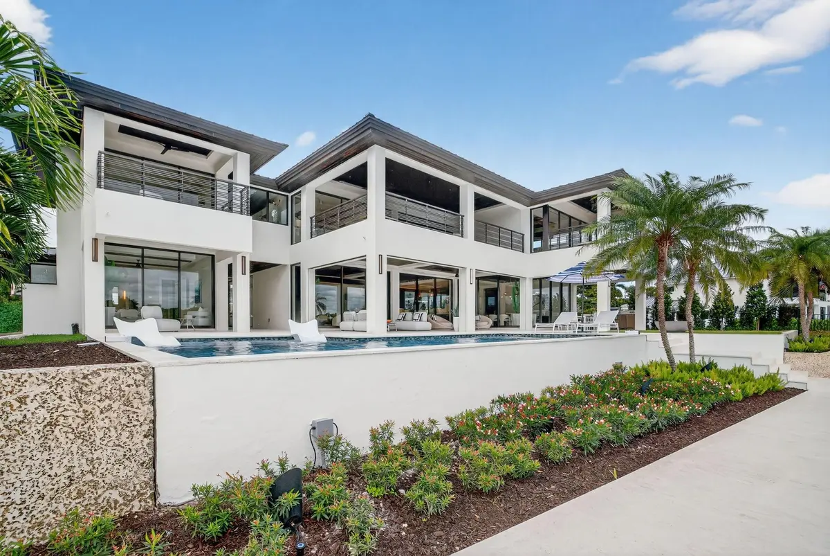 Photo 7 at 1918 Intracoastal Drive, Fort Lauderdale
