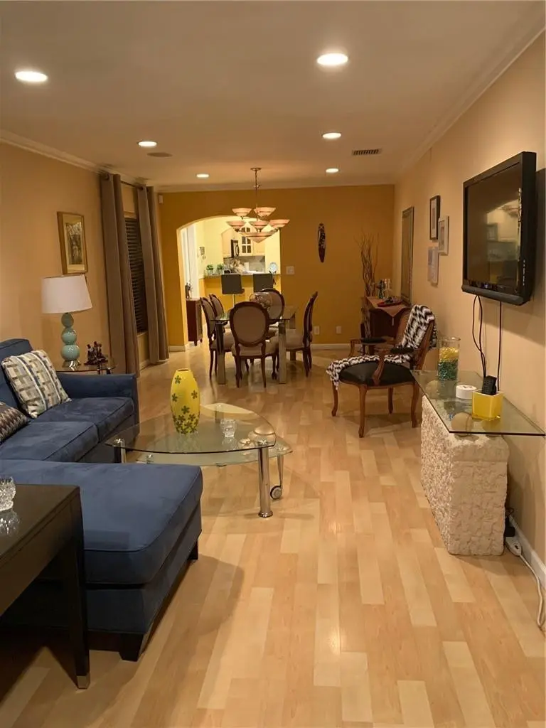LIVING/DINING ROOM AREA at 1334 NE 16th Avenue, Fort Lauderdale