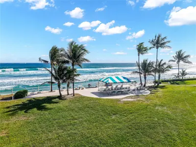 1221 Hillsboro Mile 39B, Hillsboro Beach – sold