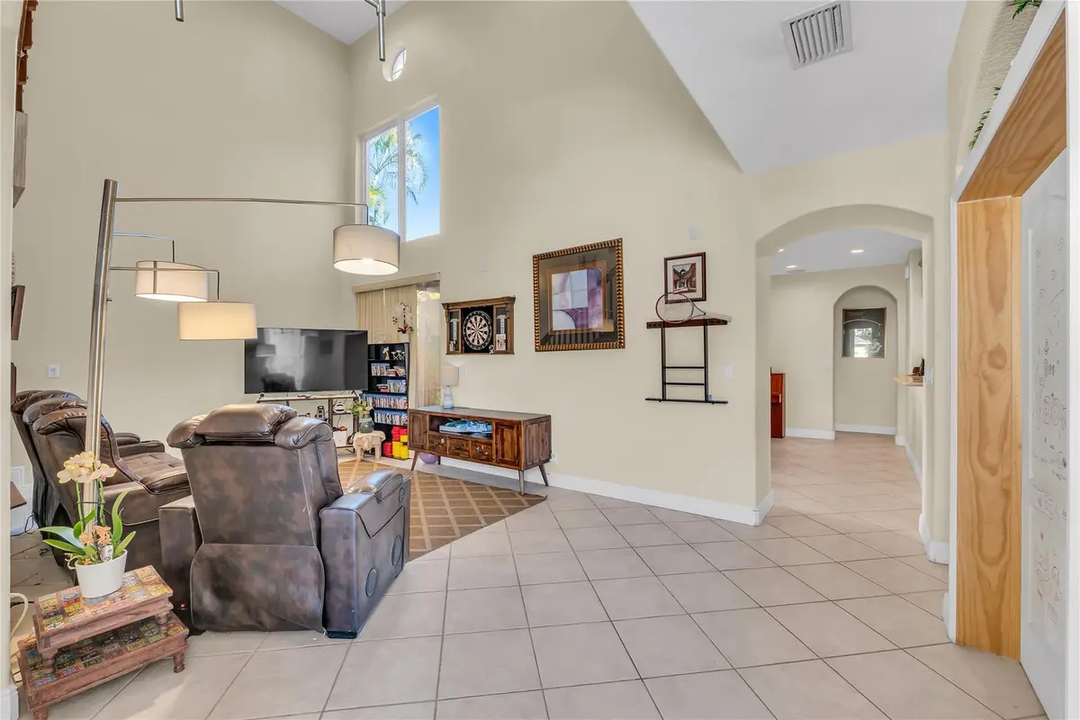Photo 4 at 5873 NW 120th Terrace, Coral Springs
