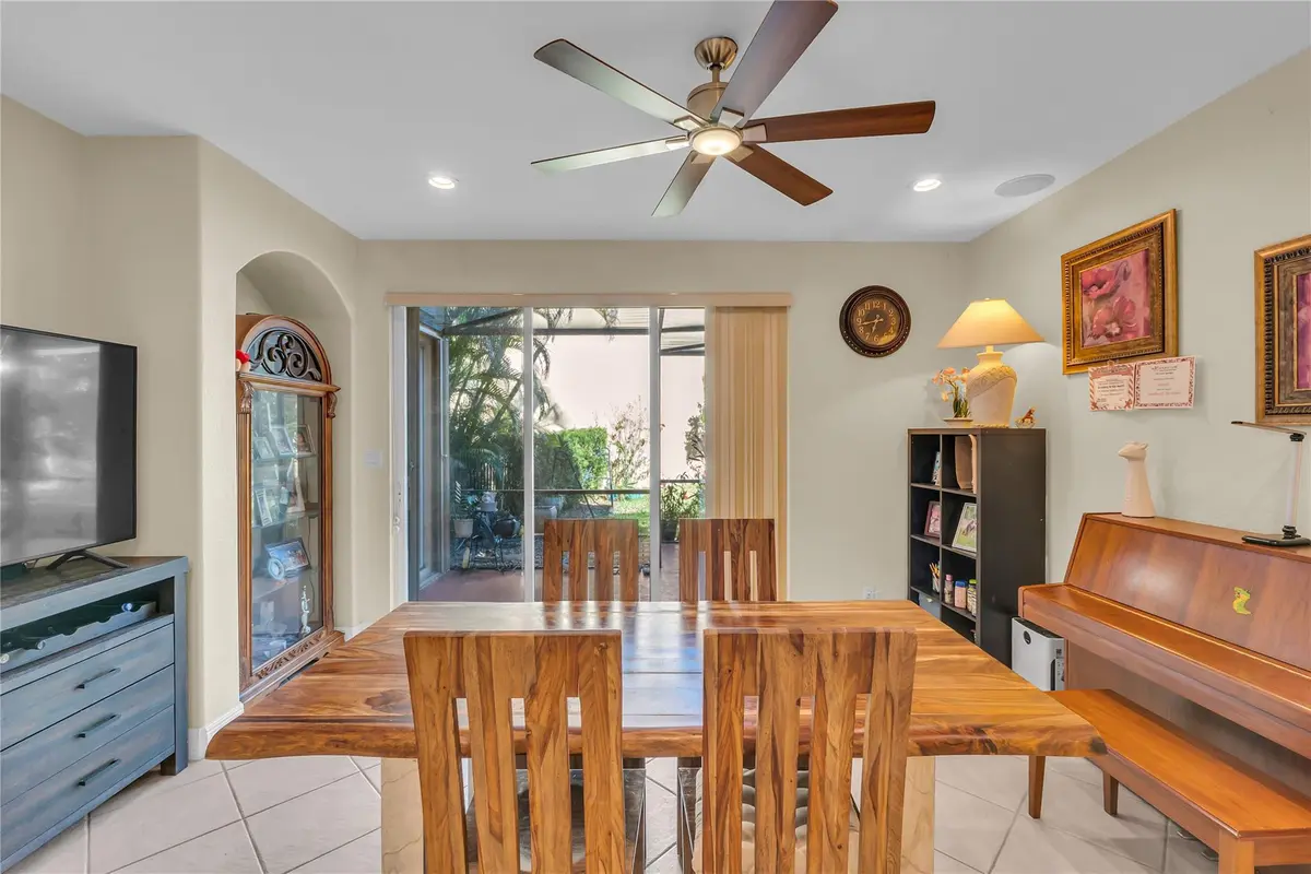 Photo 8 at 5873 NW 120th Terrace, Coral Springs