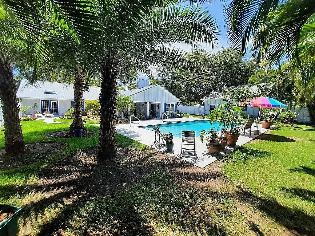 Photo 1 at 155 31st Avenue, Vero Beach